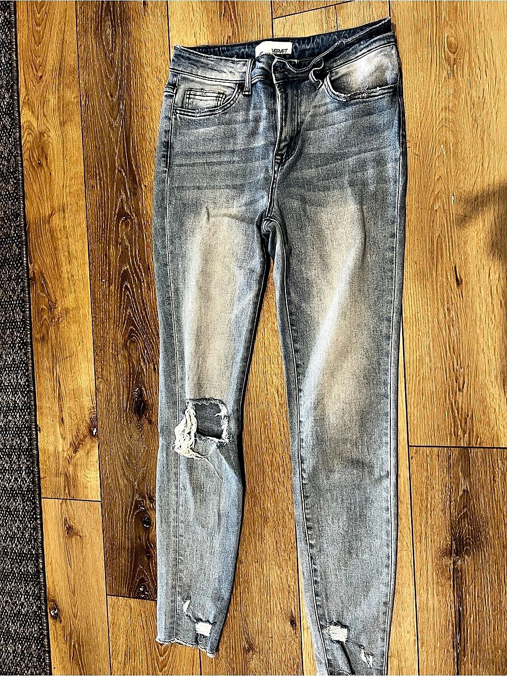 Vervet V2270 Distressed Skinny Jeans Blue Waist 27